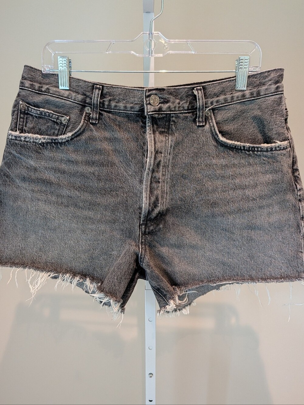 Agolde Dee Denim Jean Shorts Cutoff Raw Hem Faded Black/Gray Button-fly Sz 32